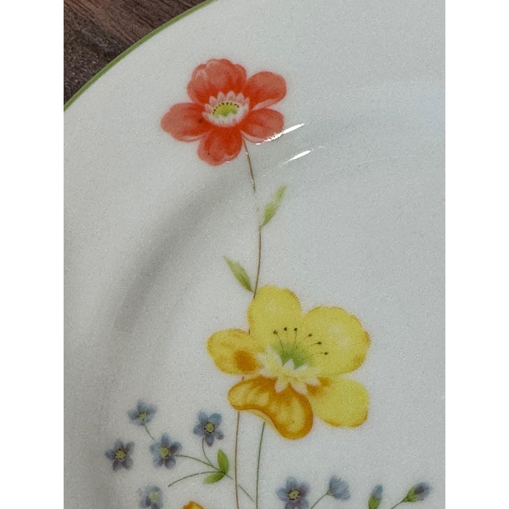 Castlecourt April Flowers Fine China Plate Vintage Floral Japan 7 3/4" - Picture 6 of 8